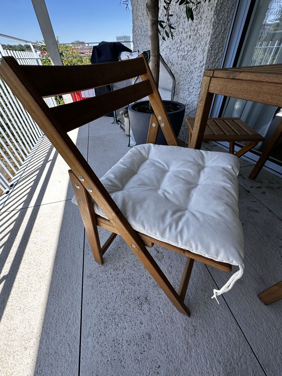 Ikea Set di tavolo e panche: Nämmarö Gartenmöbelset – Usato da Münchenstein venduto da jwp 2