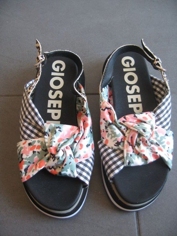 Damenschuhe: Gioseppo belles sandales en taille 38! – Gebraucht aus Champlan von baghera12 1