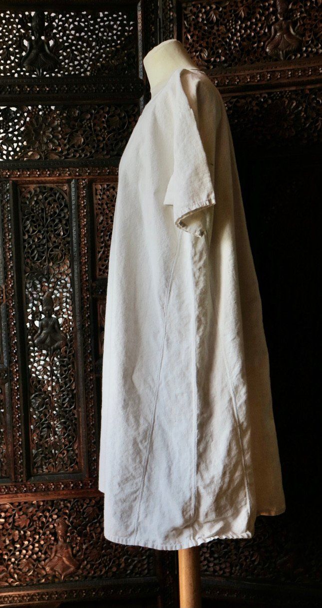Costumi: antikes Leinenkleid, Leinen, antike Kleidung – Usato da Schwanden i. E. venduto da luvia01 4