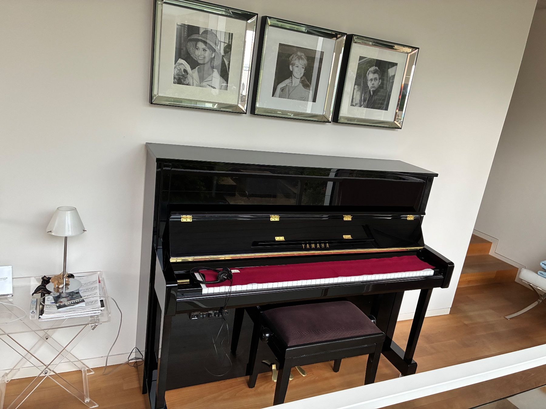 Yamaha Musikinstrumente: Wunderschönes Yamaha b3 PE Silent Klavier – Gebraucht aus Binningen von jul_wkz9