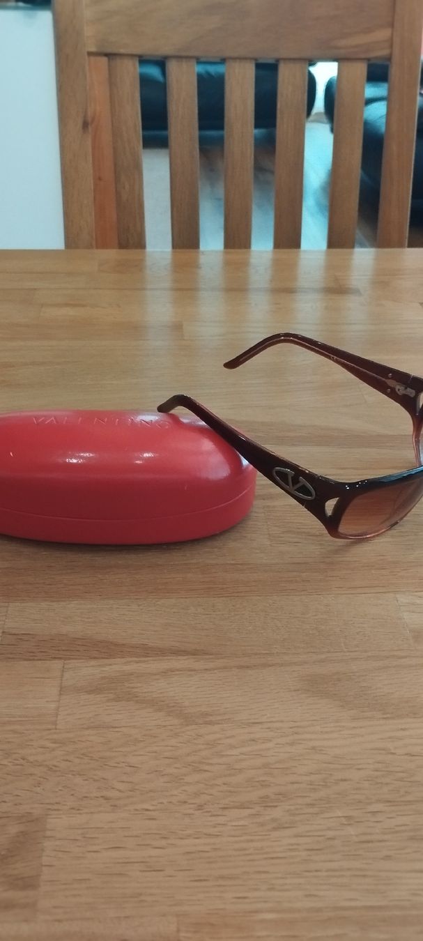 Valentino Lunettes & Verres: VALENTINO Sonnenbrille  – D'occasion à Mörel par MJoaoCosta 5
