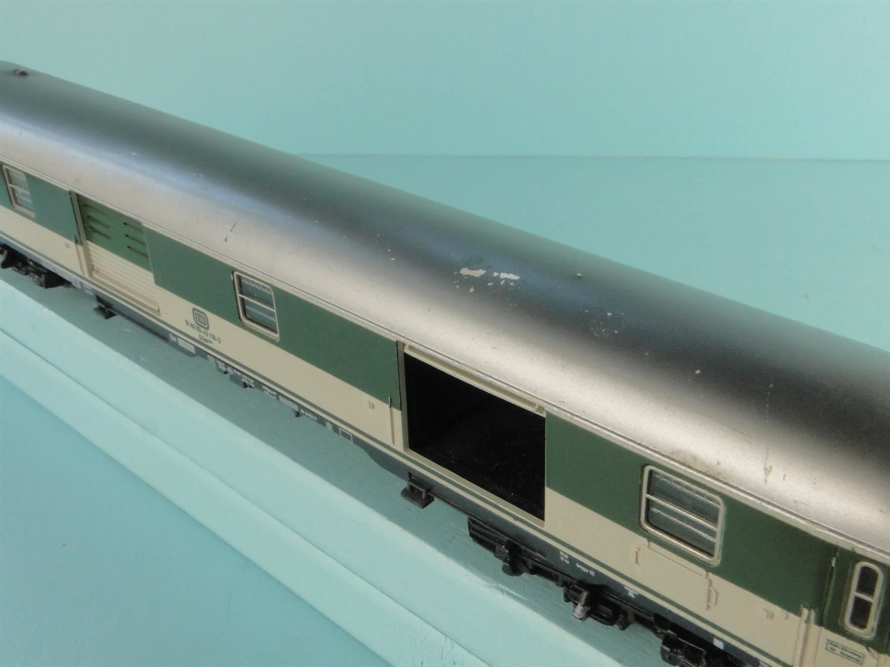 Märklin Modellini di ferrovie: Märklin DB Gepäckwagen – Usato da Bülach venduto da cann11 4