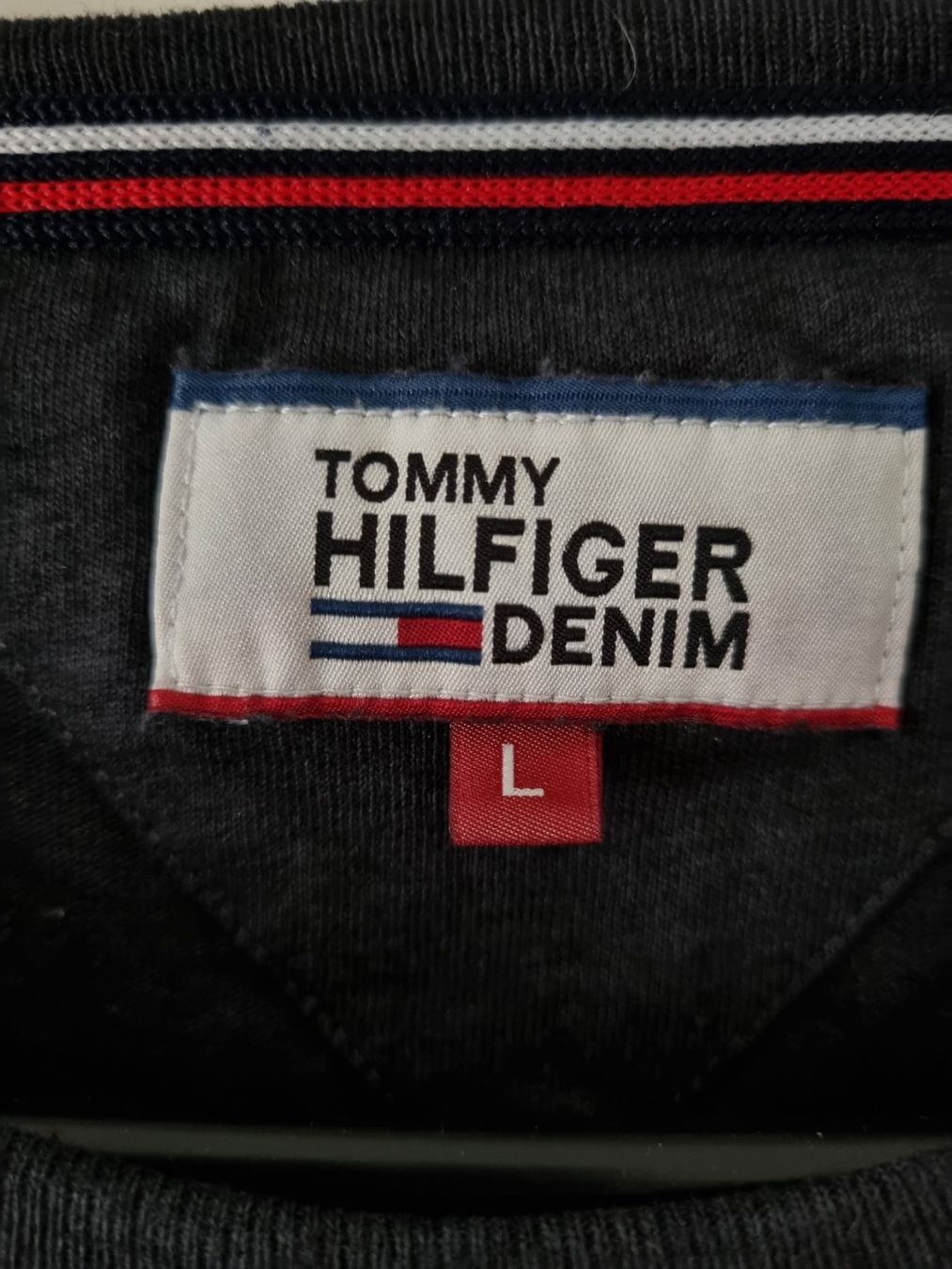 Tommy Hilfiger T-shirt: Tommy Hilfiger Langarmshirt – Usato da Bülach venduto da cf96 2