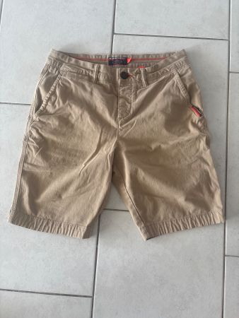 Superdry Shorts beige Grösse 30 guter Zustand