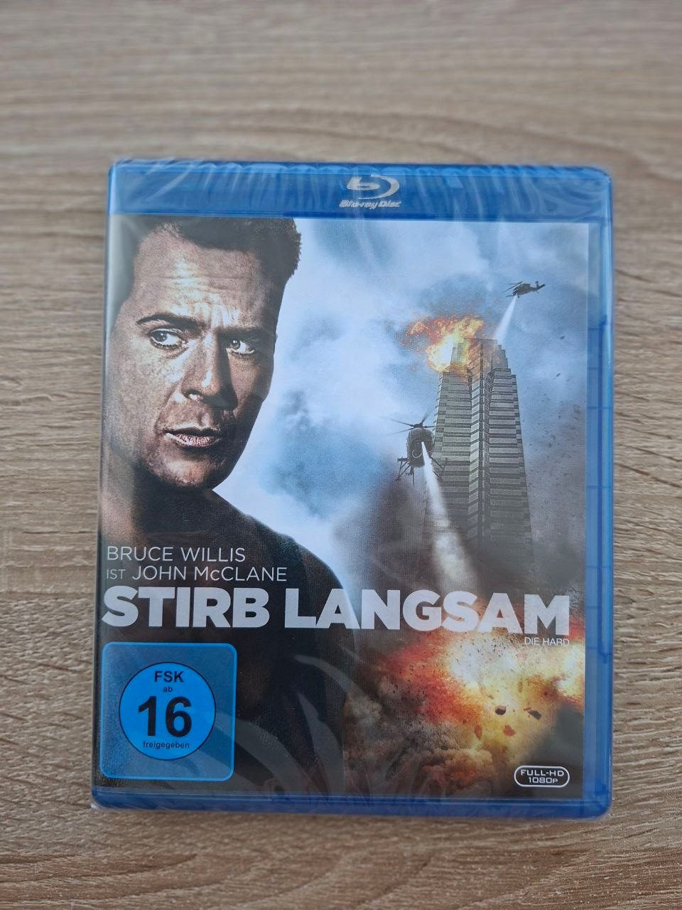 Tous les DVDs: Stirb Langsam – Neuf avec emballage d'origine à Lyss par realstyle