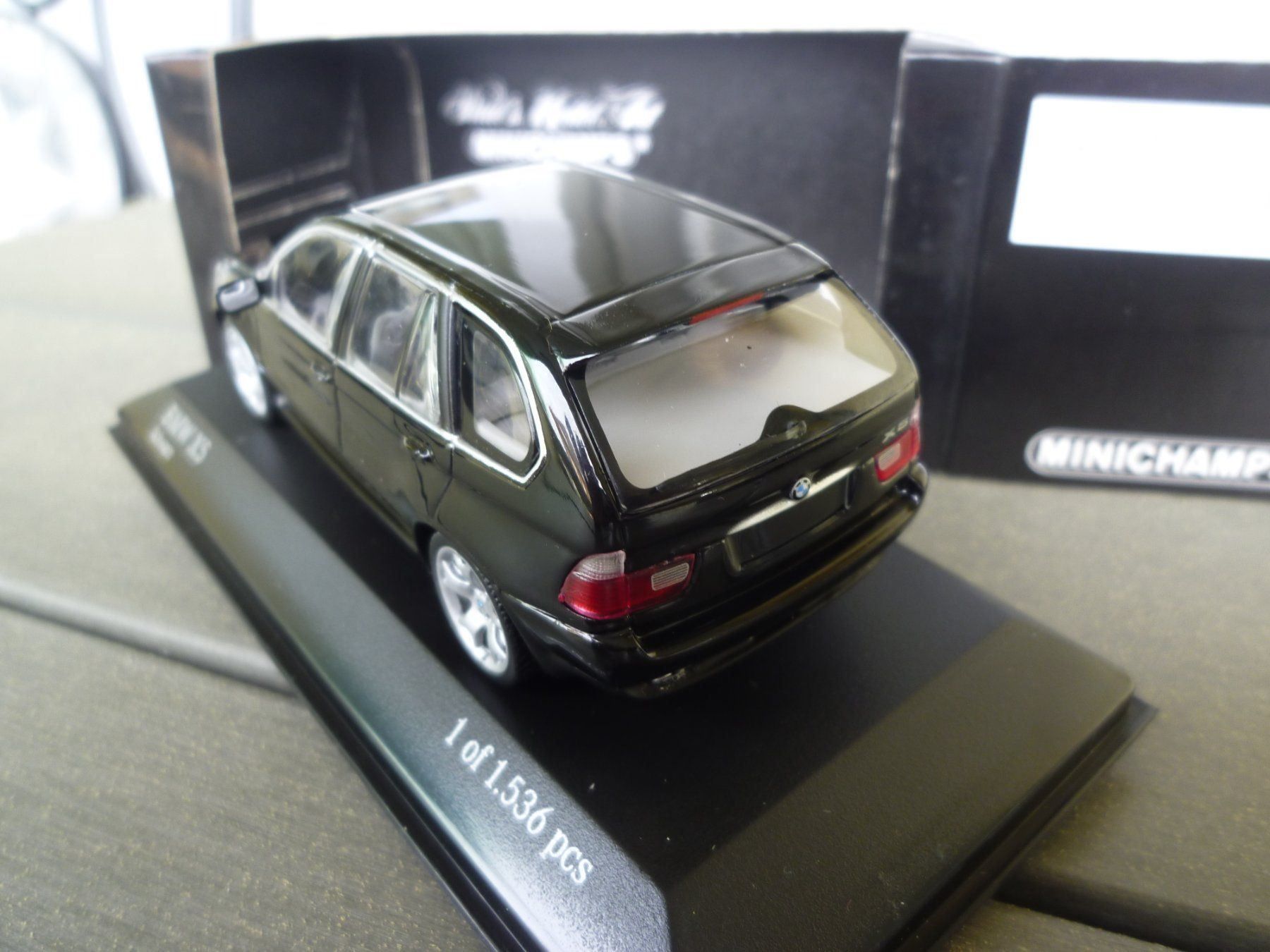BMW Modellini d'auto: BMW X5 (2000) – Nuovo e nell'imballaggio originale da Flawil venduto da Imperiosud 2