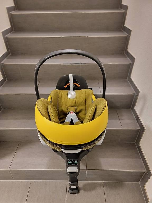 Cybex Seggiolini per auto: Cybex Cloud Z i-Size Plus, inkl. Base Z – Usato da Hochfelden venduto da designer_jk 3