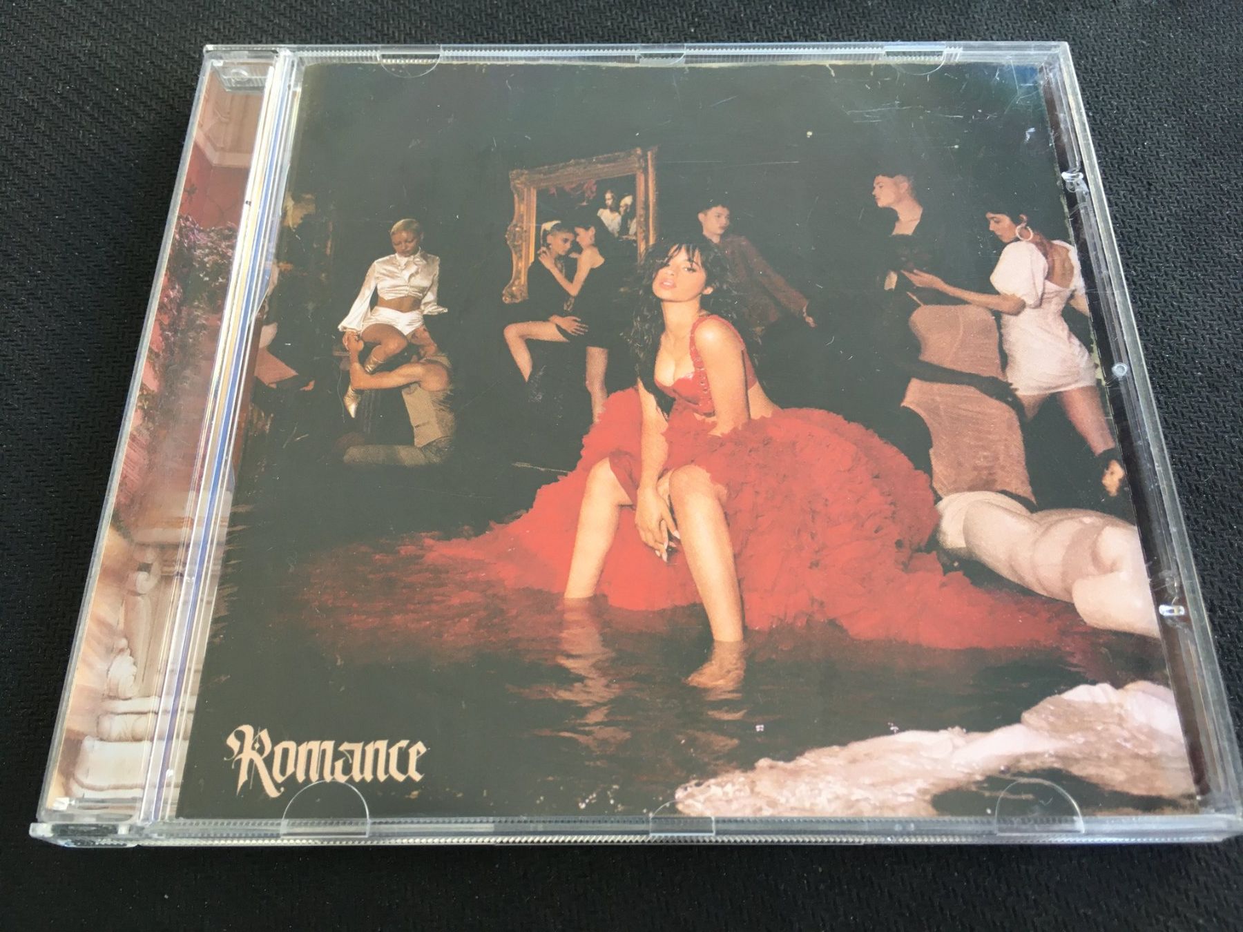 CD: Romance - Camila Cabello -CD- – Usato da St.Gallen venduto da MedienJoe
