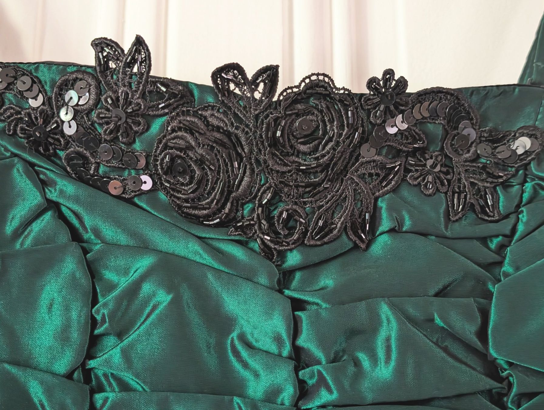 Vestiti: ASHLEY BROOKE : Robe/ensemble de soirée satin vert moiré 38 – Nuovo e nell'imballaggio originale da Petit-Lancy venduto da lilycerise 5