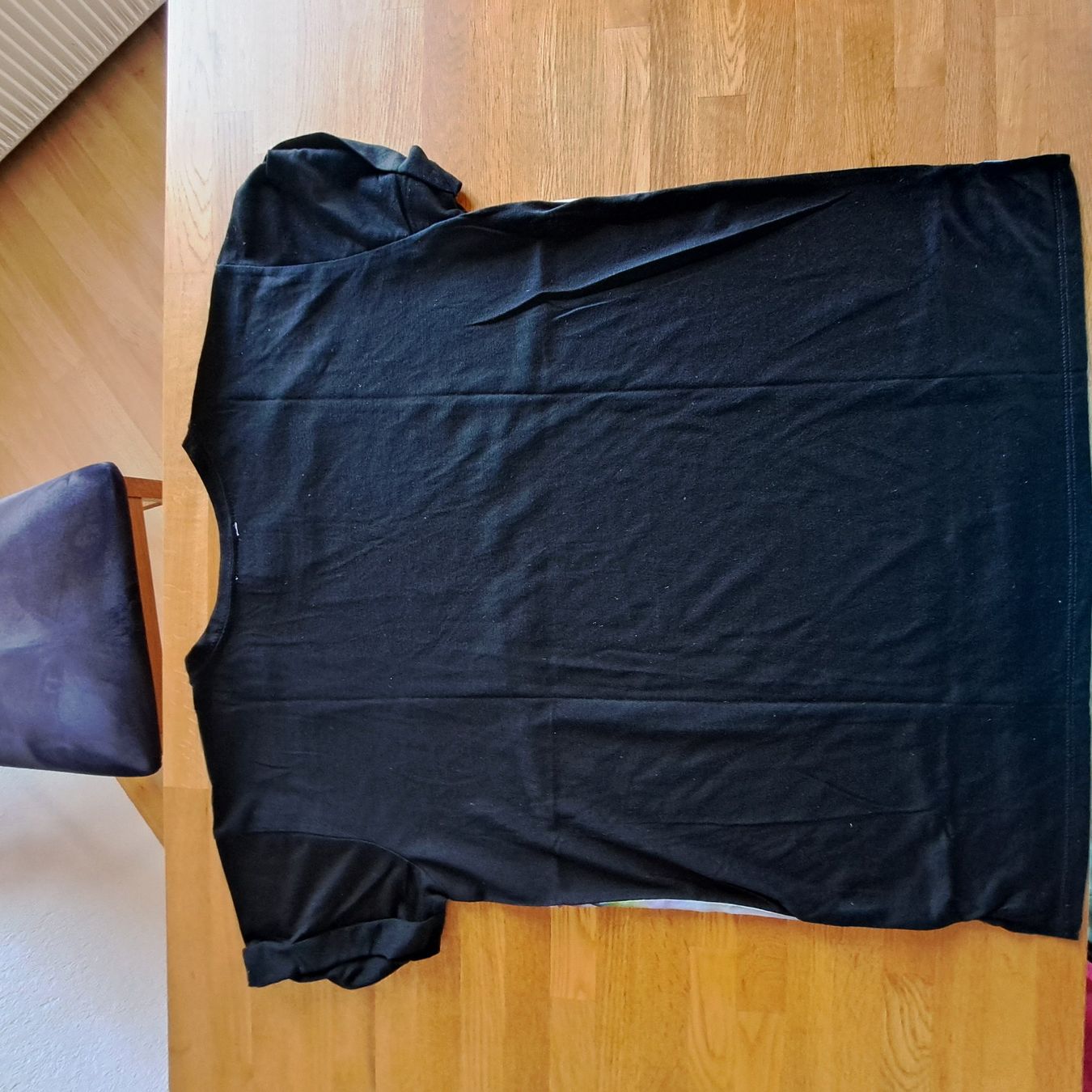 T-shirt: neues schwarzes T-shirt, grösse M – Nuovo (secondo la descrizione) da Walchwil venduto da TIERCHEN23 2