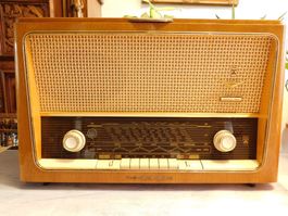 Grundig type 3079 PH Radio/Phono mit Dokumentation