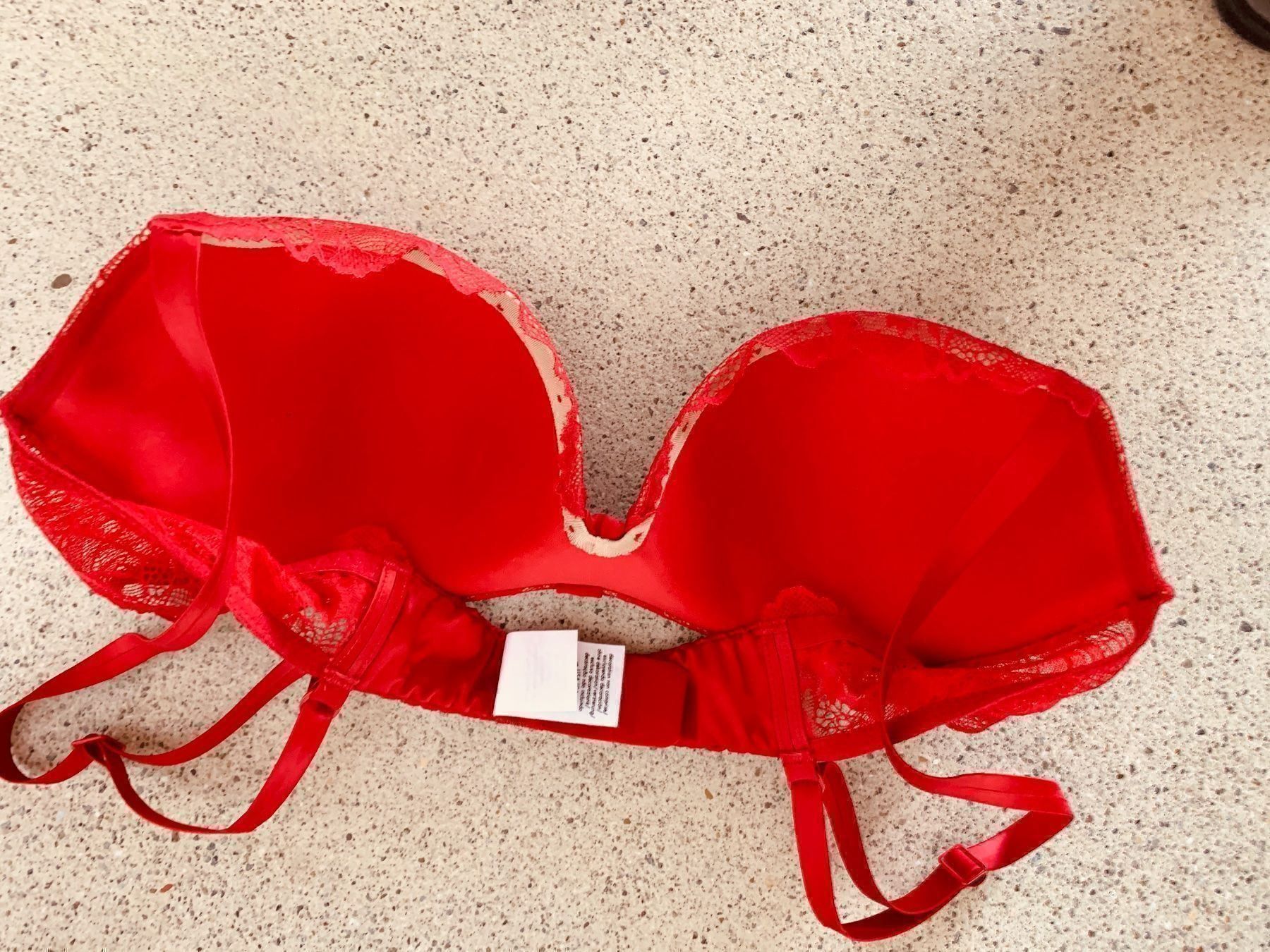 Calvin Klein Sonstige Unterwäsche: Körbchen-BH Calvin Klein neu 75c – Neu (gemäss Beschreibung) aus Zürich von Jaskam 1