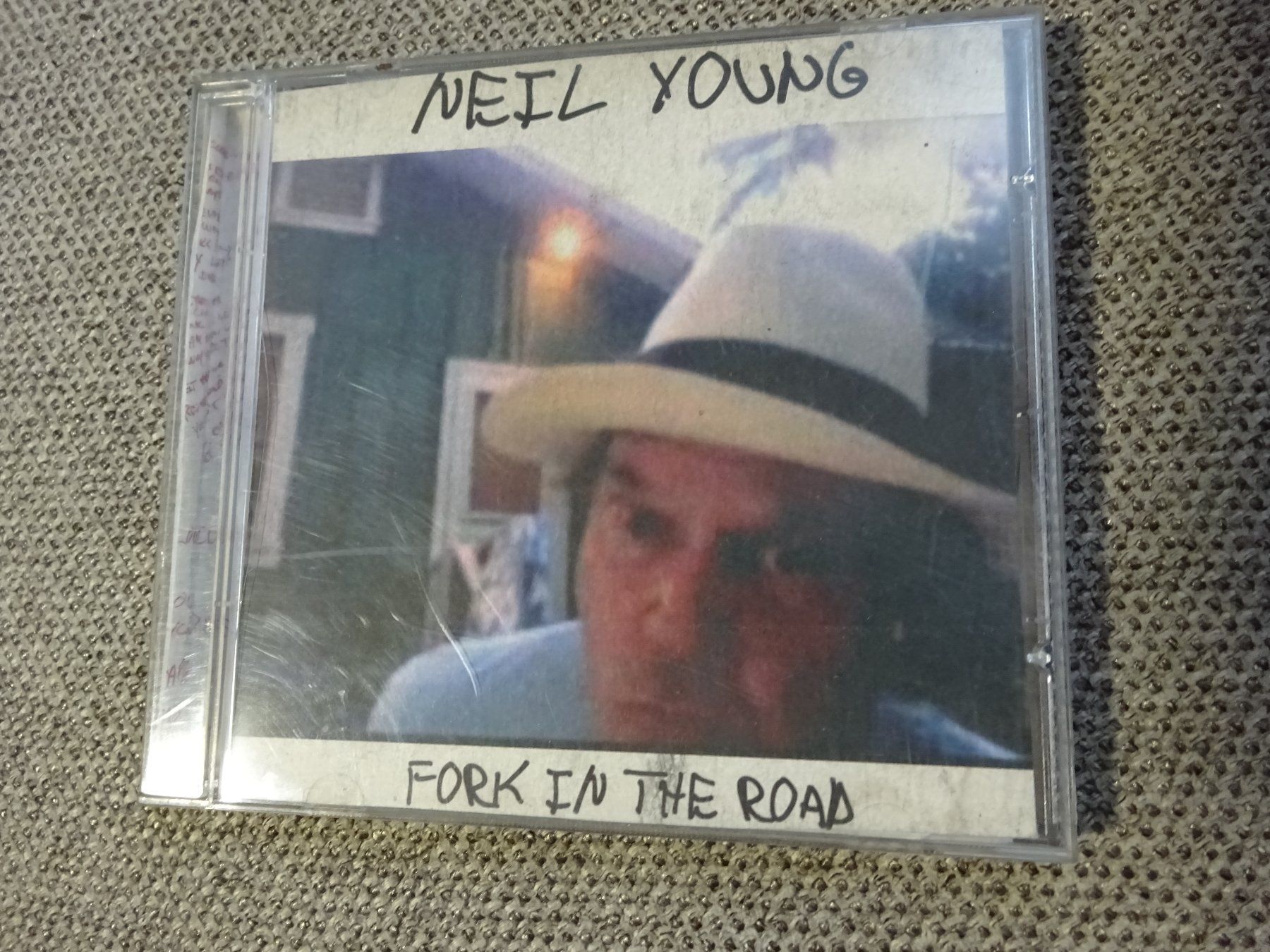 CDs: Fork In The Road/Neil Young – D'occasion à Rothrist par Mistery1