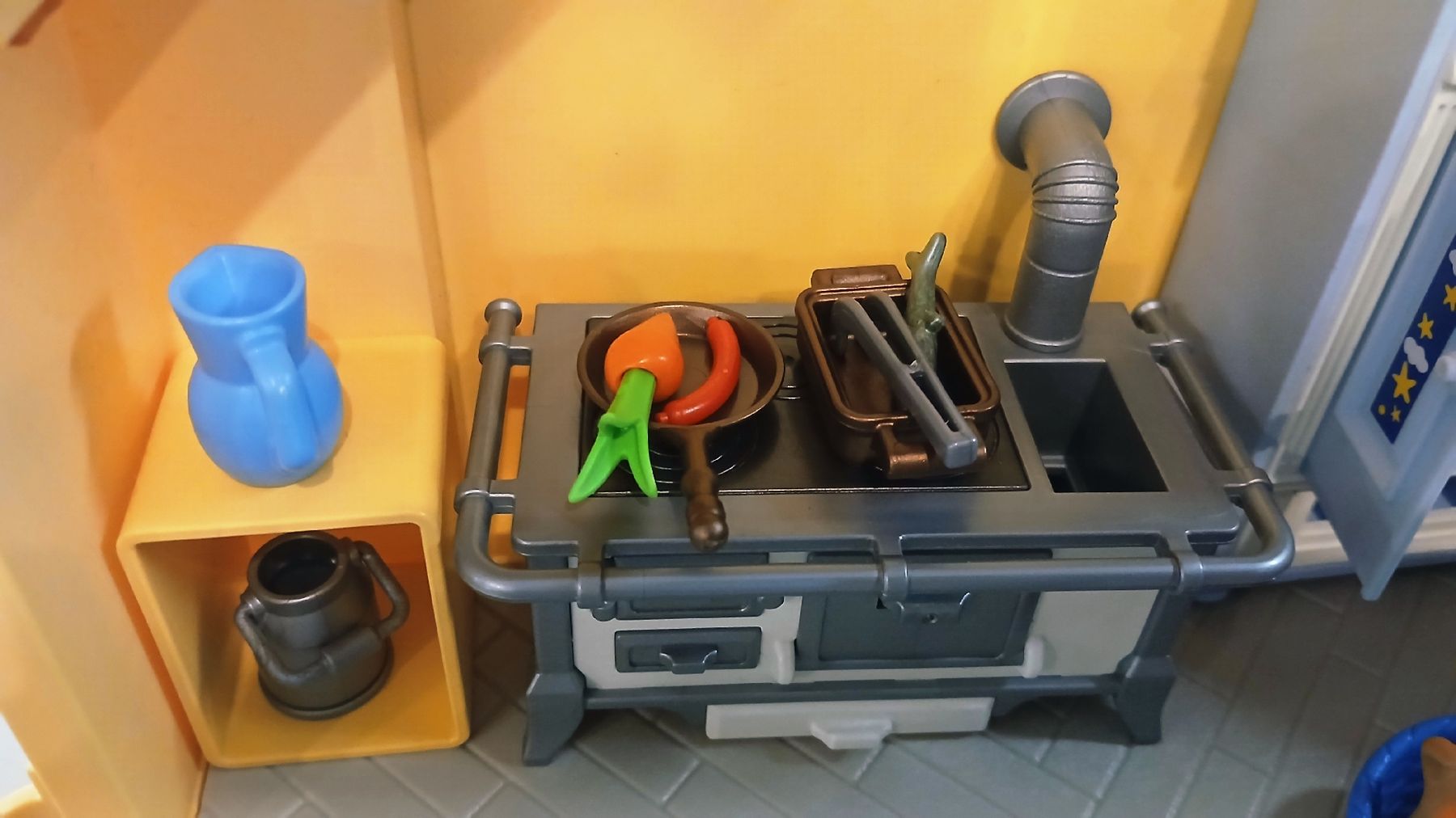 Playmobil Giocattoli: Playmobil maison pliable – Usato da Romainmôtier venduto da PanPan 5
