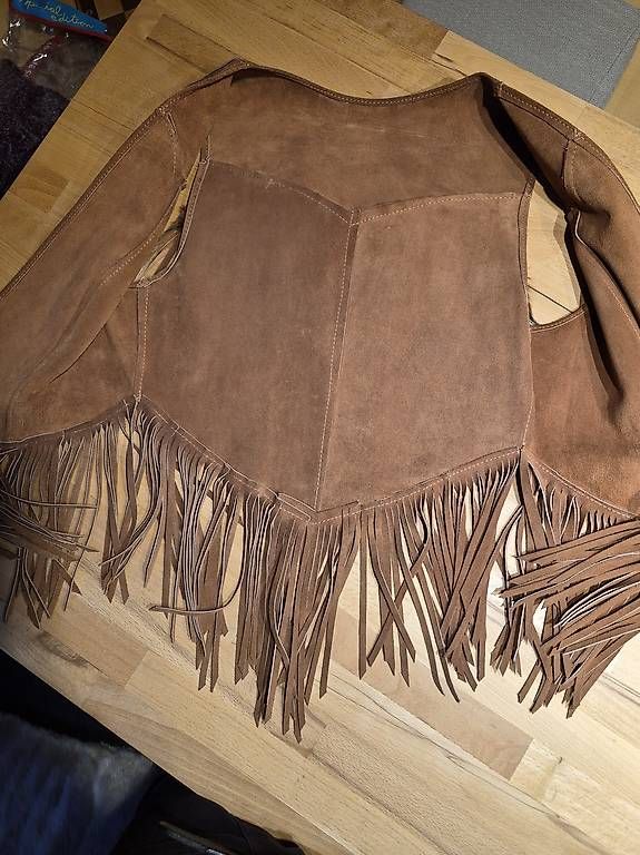 Gilet & Giacche: Ledergilet – Usato da Appenzell venduto da mfi_w59s 1