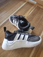 Adidas Schuhe Kinder Grösse 24