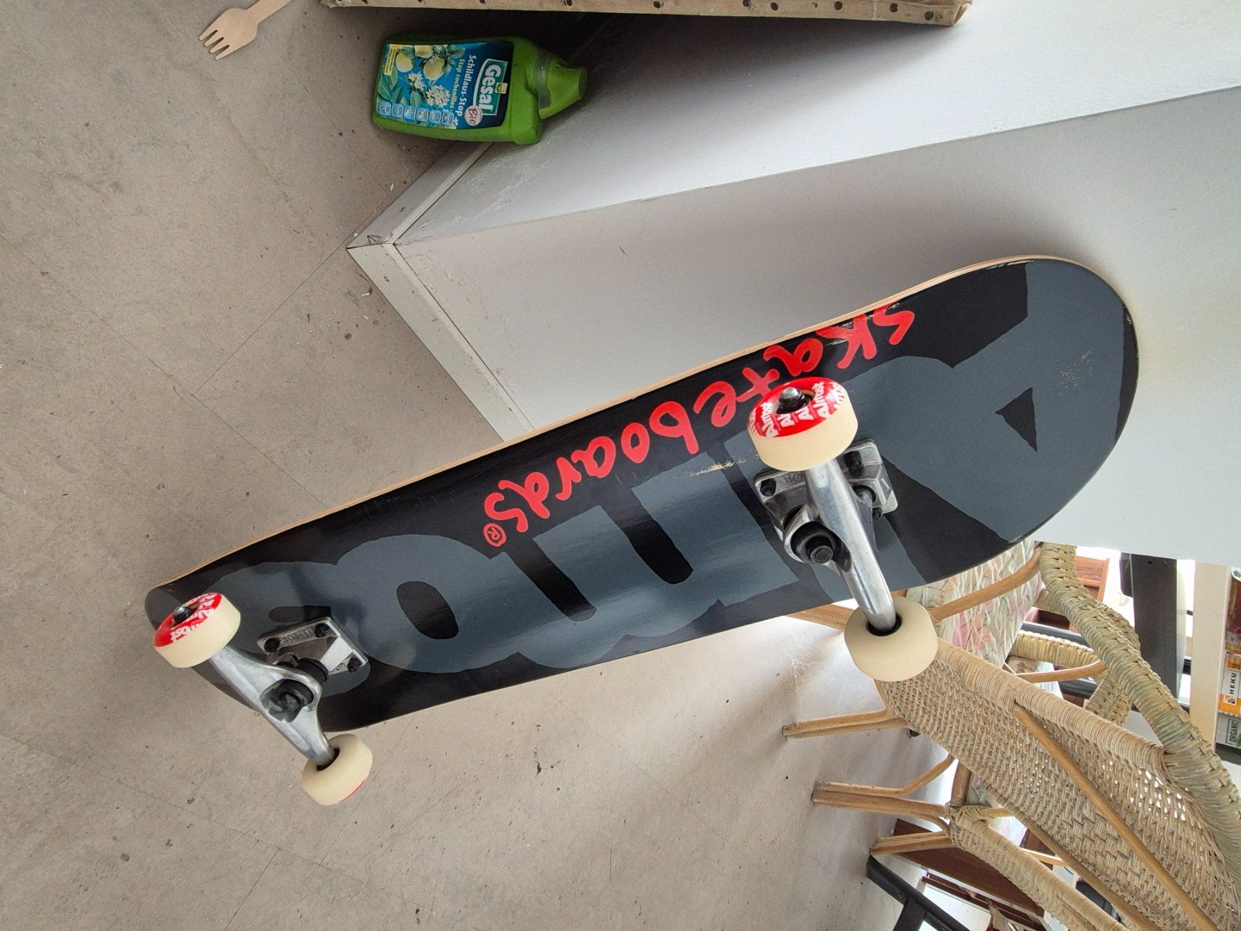 Skateboards: Skateboard Almost – Neu (gemäss Beschreibung) aus Pratval von jonwayne 1