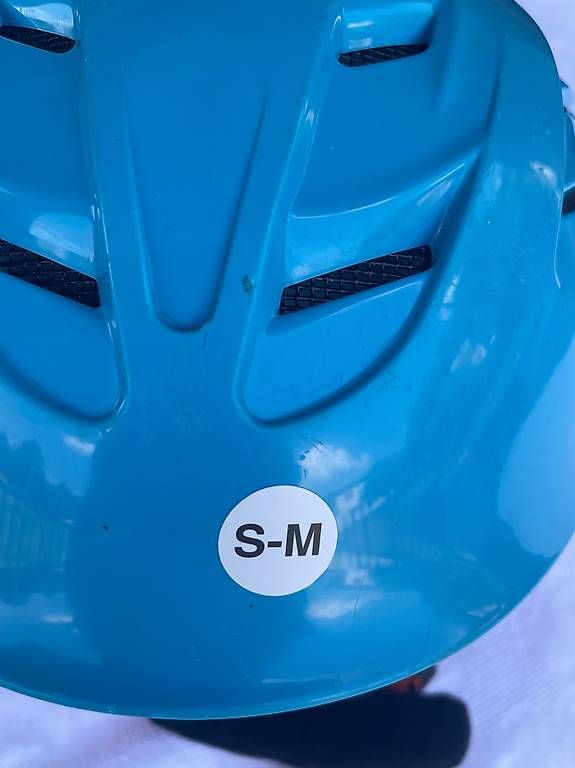 Casques: Casco da sci UVEX da bambino 55-58 cm. – D'occasion à Arzo par ema_q6g9 1