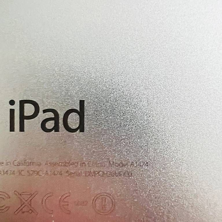 Tablettes PC: Apple iPad Air A1474 – D'occasion à Bern par Things4U2buy 2