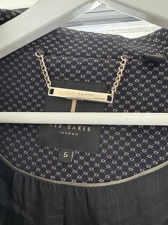 Giacche: blazer - ted baker London, Gr. 5 – Usato da Malters venduto da patrizia.schmid 1