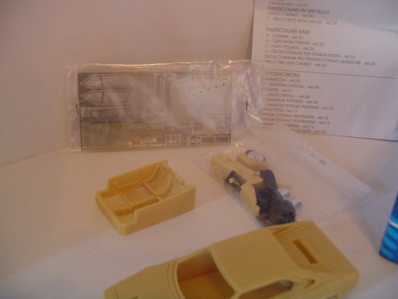 Ferrari Voitures modèles: FERRARI DINO GT/4  Kit 1.43 ABC BRIANZA – Neuf avec emballage d'origine à Lodrino par gtv79 2