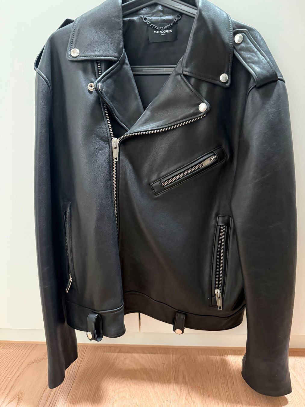 Kooples Jacken: Echte Kooples Lederjacke zu verkaufen – Neu (gemäss Beschreibung) aus Effretikon von El-Patron1