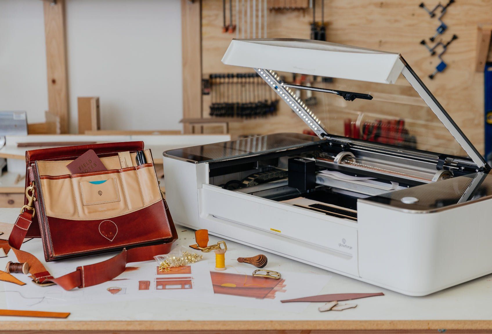 Stampanti 3D: Neu Verpackt Glowforge Pro 3D Laser Engraver – Nuovo e nell'imballaggio originale da Zug venduto da remigirr 5