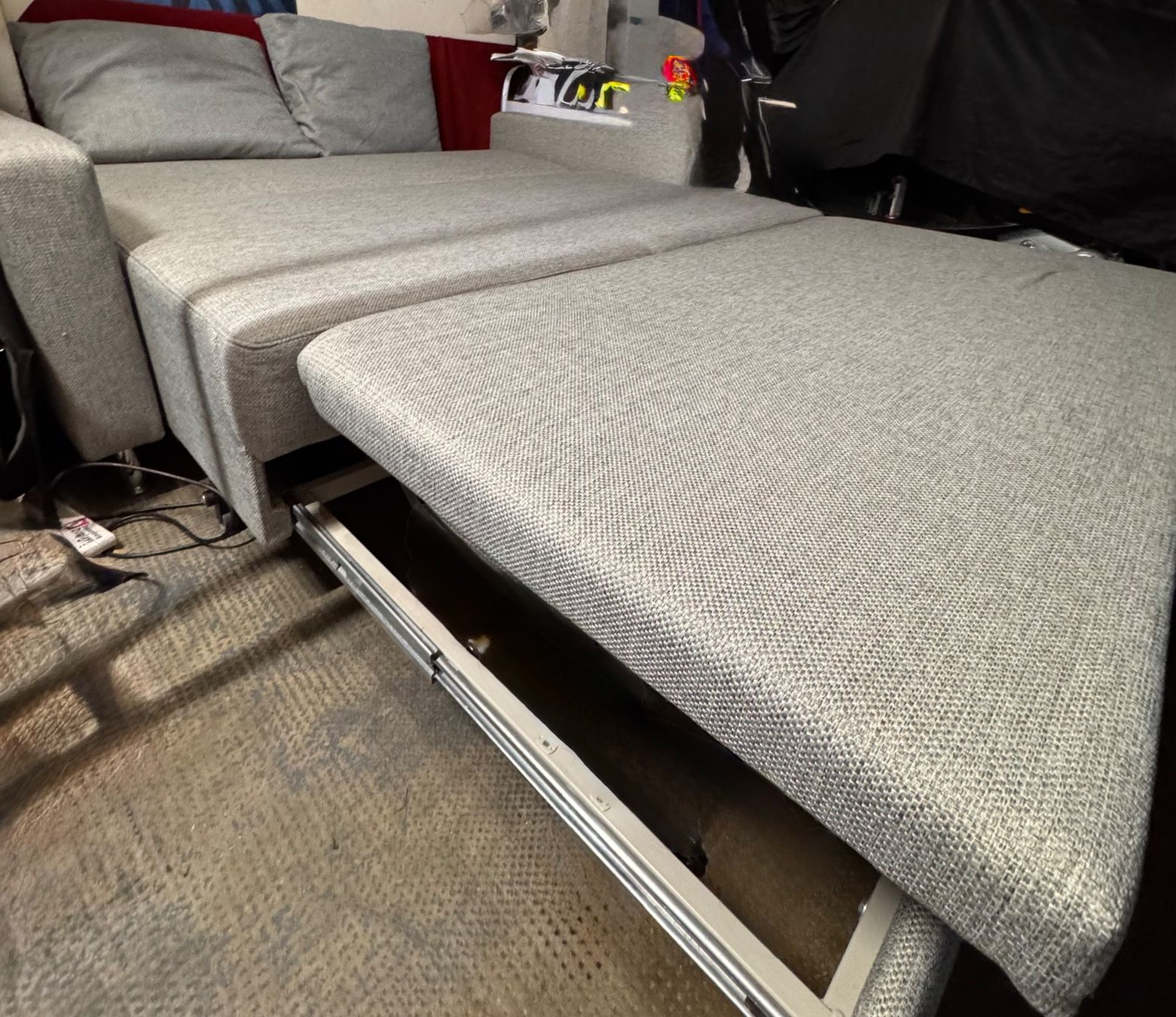 Divani: Hochwertige Schlafsofa Sofa Grau – Usato da Allschwil venduto da Schweiz2016 2