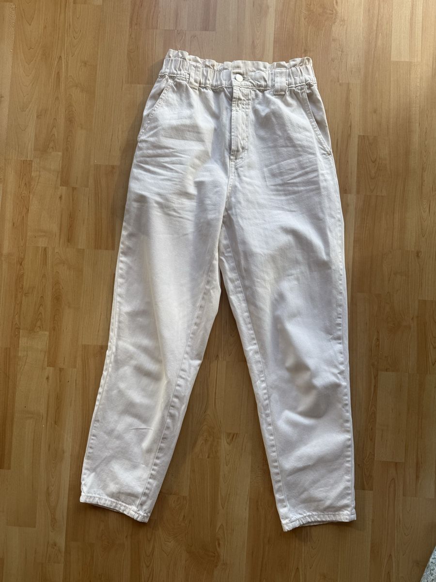 Stradivarius Pantaloni: Pantalon femme – Usato da Bevaix venduto da jpfund 1