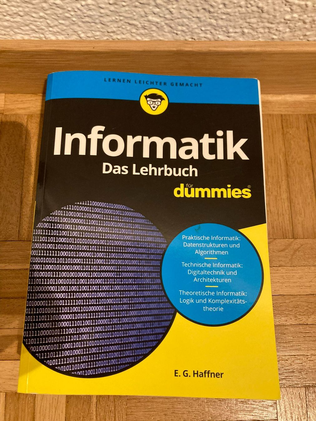Libri: Informatik für dummies – Usato da Niederscherli venduto da ypsilon315