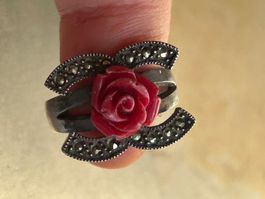 Silberring mit roter Rose und Markasiten Gr. 58