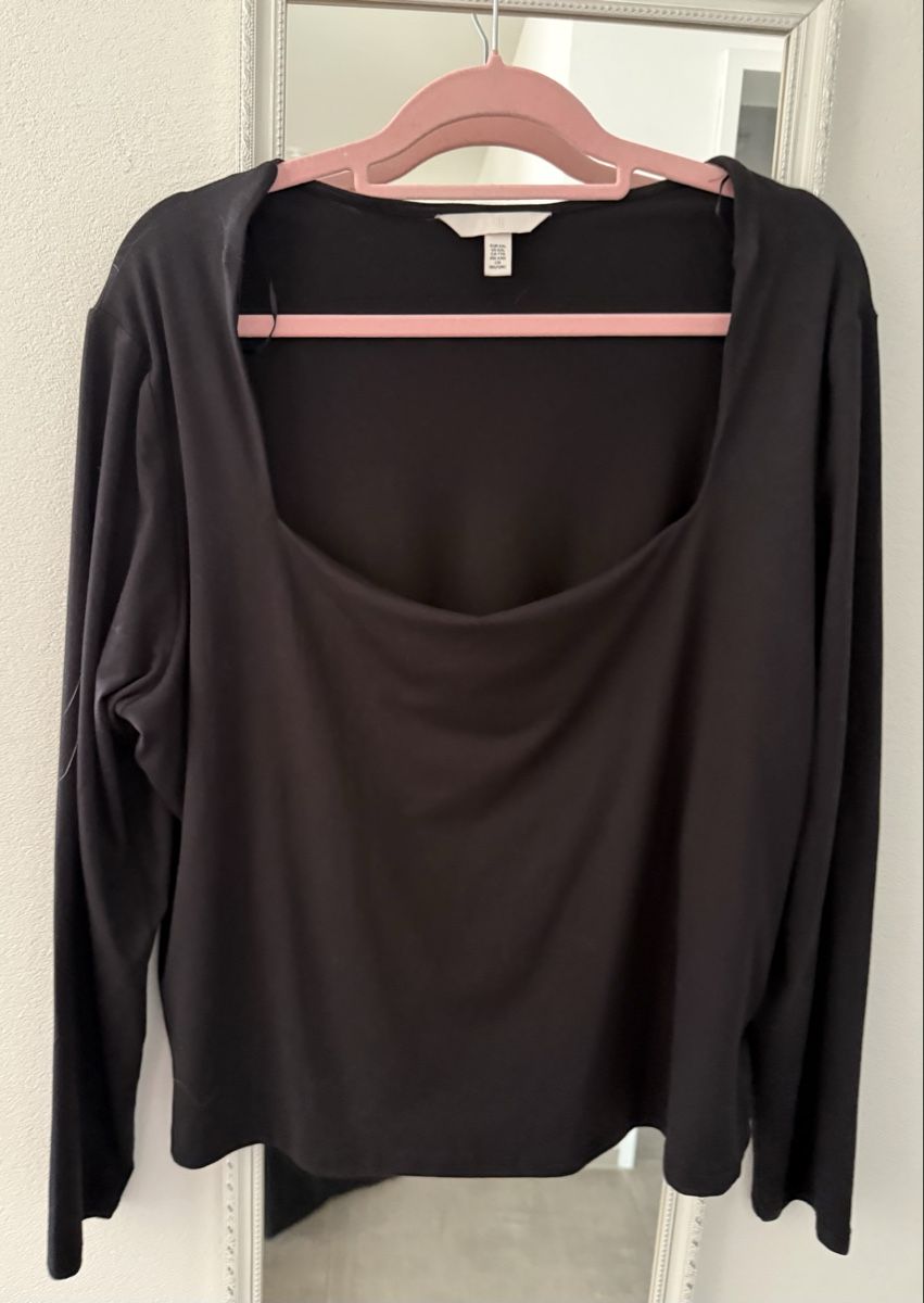 H&M T-Shirts: Shirt Grösse XXL   H&M. Neu alles muss weg – Neu (gemäss Beschreibung) aus Pfeffikon LU von pepino17