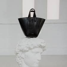 Taschen für Damen: Tasche X NIHILO EIGHT - convertible – Gebraucht aus Oberembrach von Well_Curated