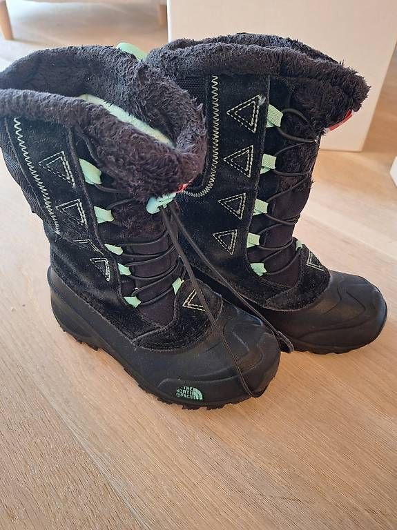Scarpe per ragazzi: Bottes The North Face taille 30-32 – Usato da Chéserex venduto da aux_p86n 4