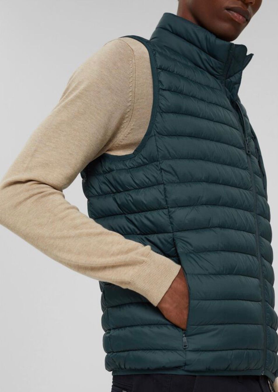 Esprit Gilet & Giacche: Recycelt: Steppweste mit 3M™ Thinsulate™ – Nuovo e nell'imballaggio originale da Wittenbach venduto da bes_k8vr 5