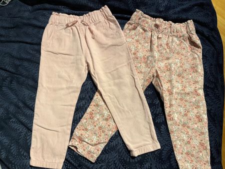 2 x rosa helle Jeans, guter Zustand