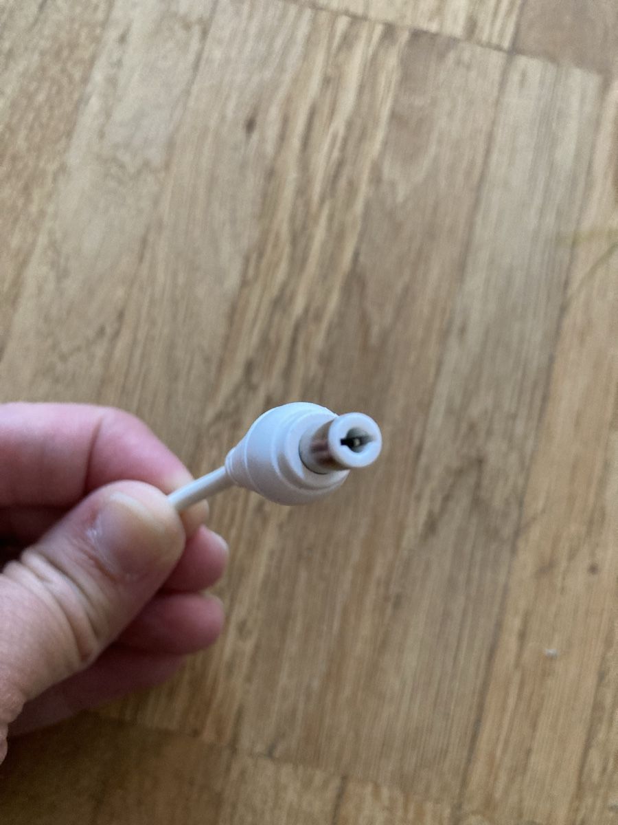 Laufwerke & Adapter: Netzteil Universal, 12V, 3,2 A – Neu (gemäss Beschreibung) aus Zürich von Retrogirl 1