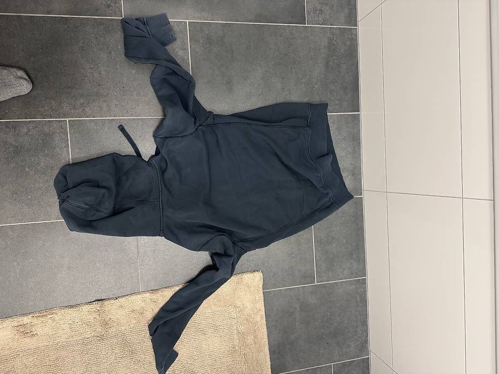 Pulls & Sweat-shirts: Stone Island Hoodie – D'occasion à St. Gallen par rechsteinerholding 3
