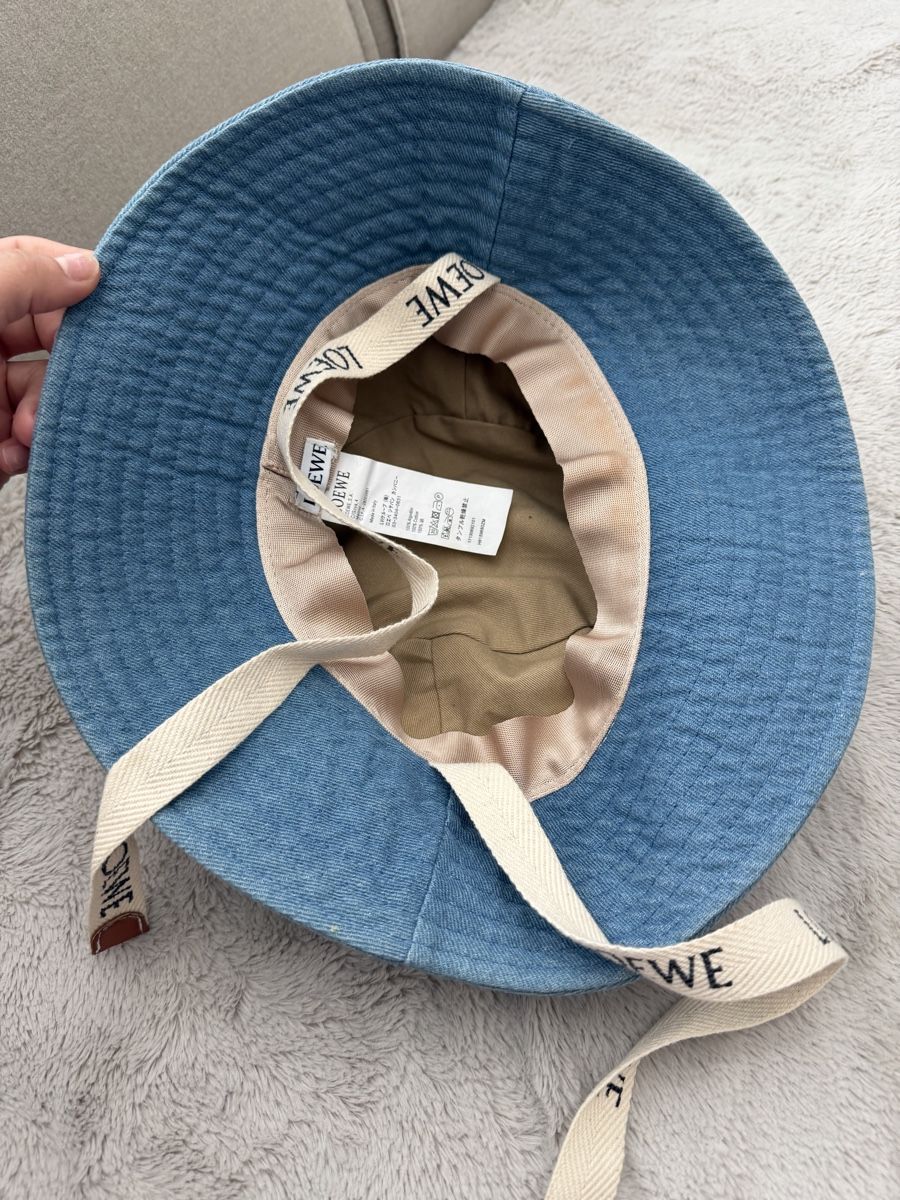 Loewe Copricapi, berretti & cappellini: Loewe Hat – Usato da Arbon venduto da LadyGSx 2