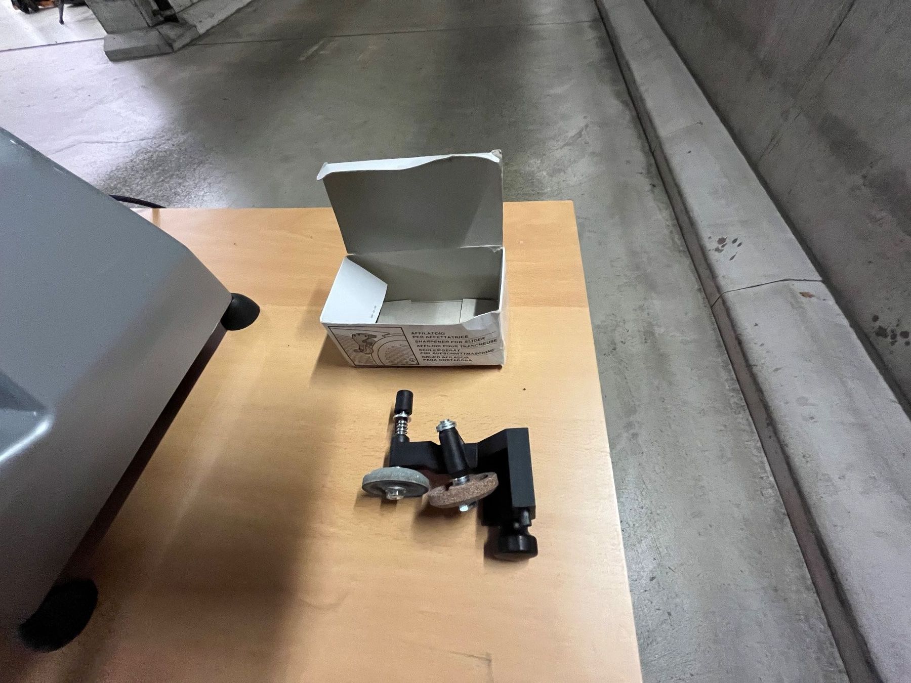 Elettrodomestici da cucina: Fleischschneider - Meat Slicer – Usato da Schwyz venduto da STANSFI 2
