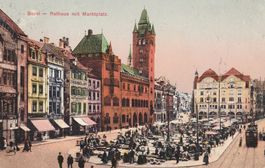 Basel-Rathaus und Marktplatz 1915