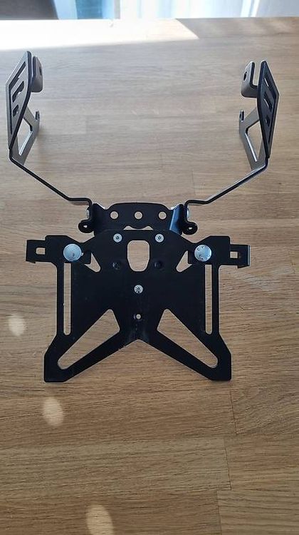 Tutti i ricambio per moto: Support de plaque court Honda CBR 600 RR – Usato da Aclens venduto da patoch76