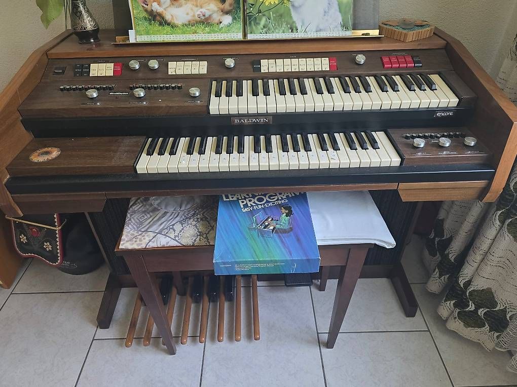 Musikinstrumente: Orgel Baldwin encore – Gebraucht aus Alchenflüh von Aebiandi