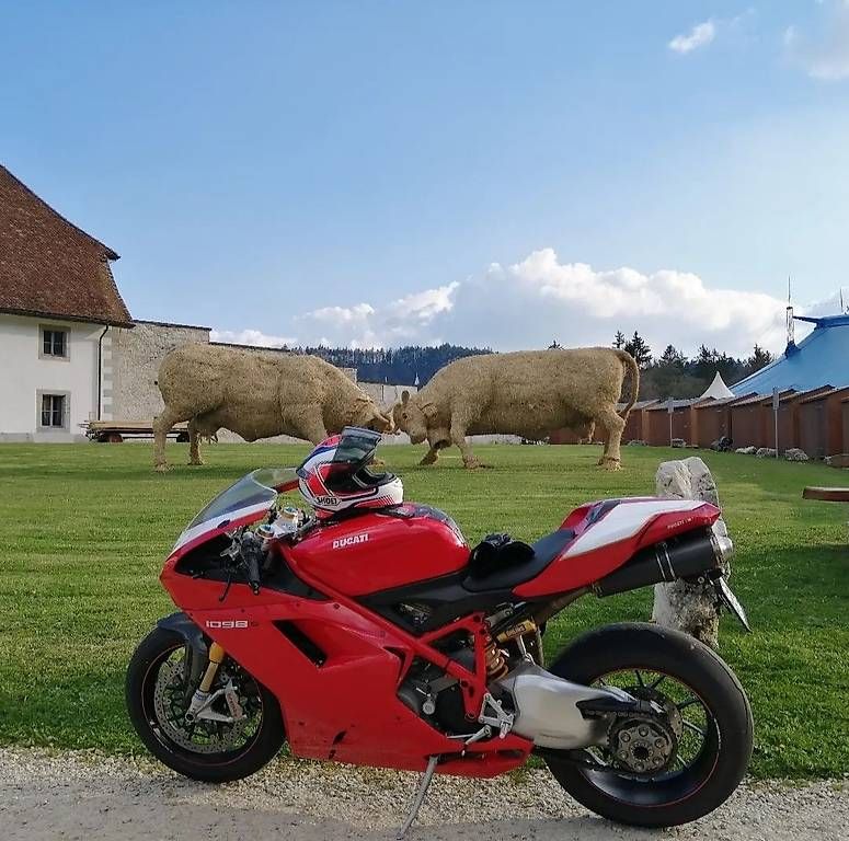 Ducati Strada: Ducati 1098 s Öhlins 18700km – Usato da Gümligen venduto da vid_6vsx 3