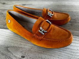 Orangefarbene Novita Mokassins