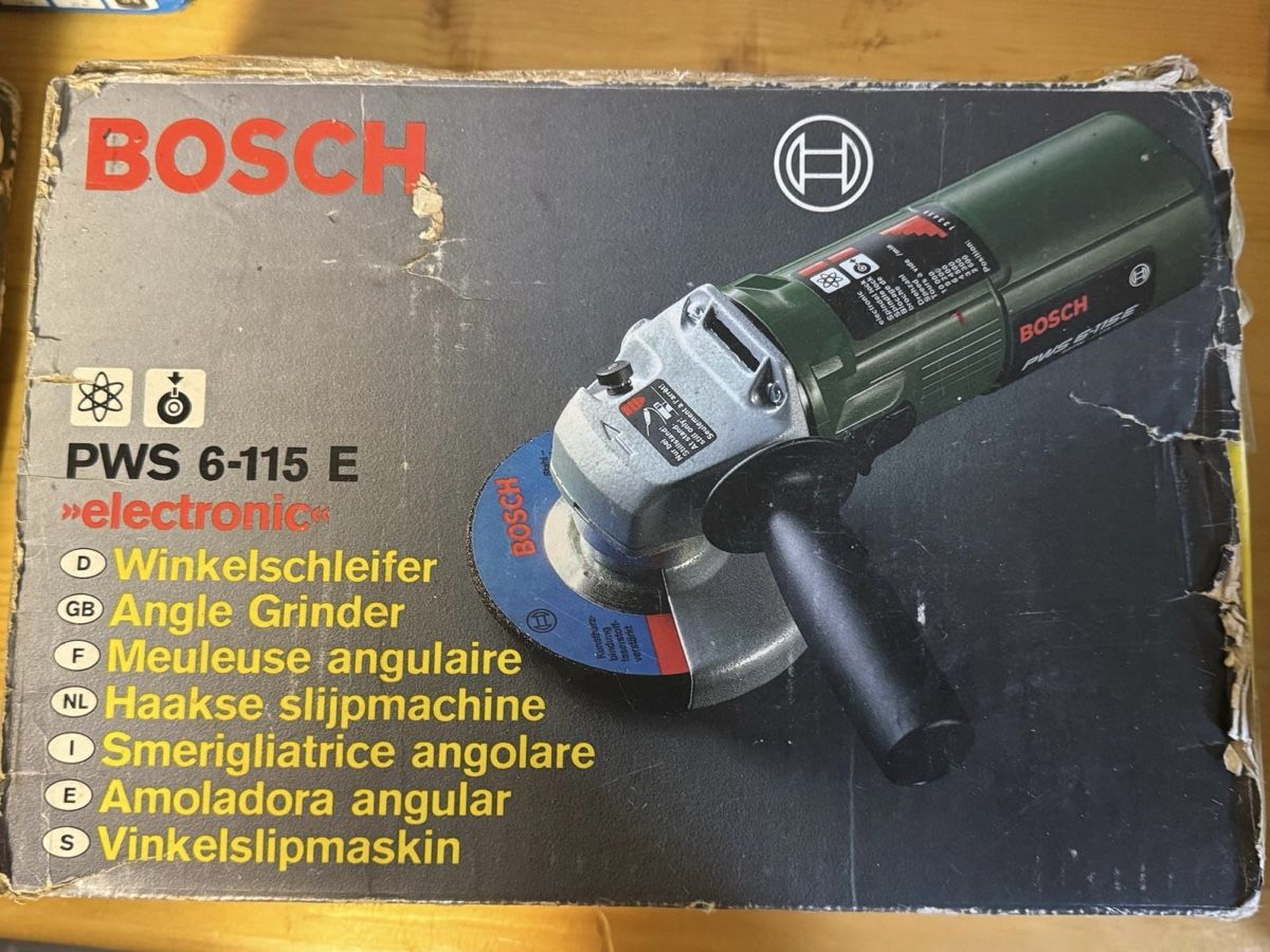 Bosch Aiguiseuses & polisseuses: Bosch PWD 6-115 E Winkelschleifer – D'occasion à Maisprach par 4464