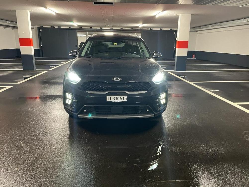 KIA NIRO HYBRID