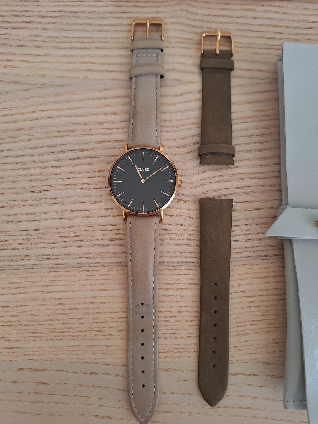 Cluse Uhren: CLUSE Armbanduhr Damen – Defekt aus Bern von aiiinaddd 1