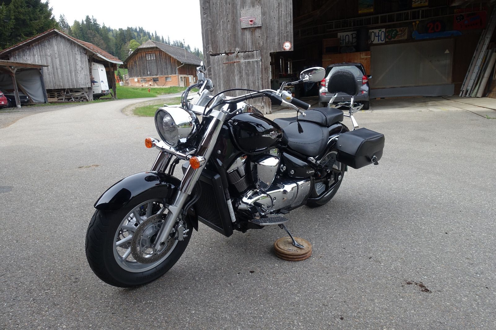 Suzuki Chopper: Suzuki C1800R Intruder – Usato da Marbach LU venduto da simliber 2