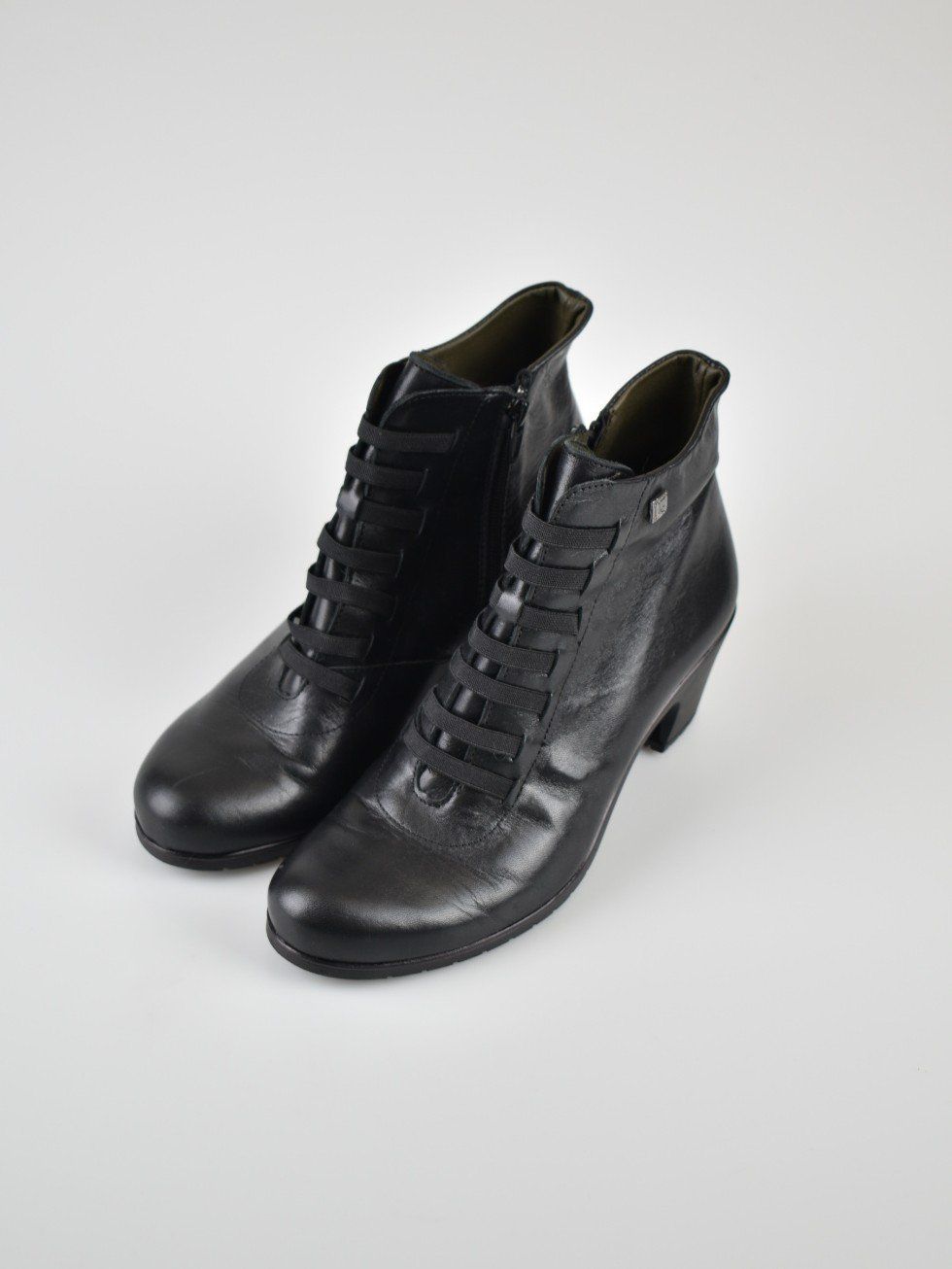 Scarpe da donna: Jose Saenz Stiefeletten, Leder, Gr.38, neuwertig – Nuovo (secondo la descrizione) da Nürensdorf venduto da 2ND_STORY